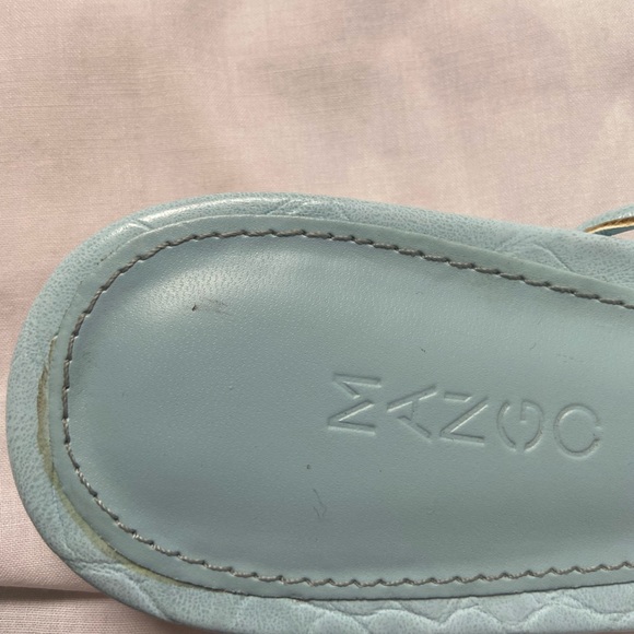 🌻 Baby Blue MANGO Slip-on Sandals - Picture 7 of 7